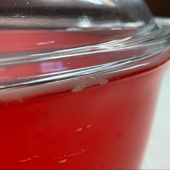 Vintage Pyrex Friendship 2.5 QT Casserole Dish - Picture 4 of 9